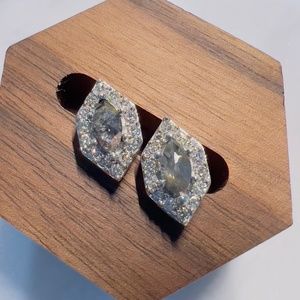 14k White Gold 1.61ctw "Salt and Pepper" Diamond Eerrings